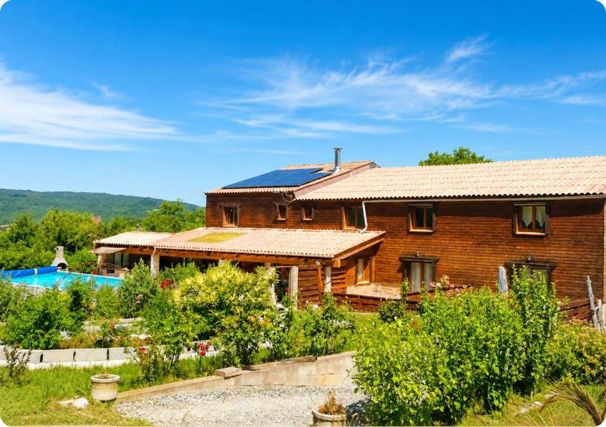Image Façade à  propriété agricole de Puivert