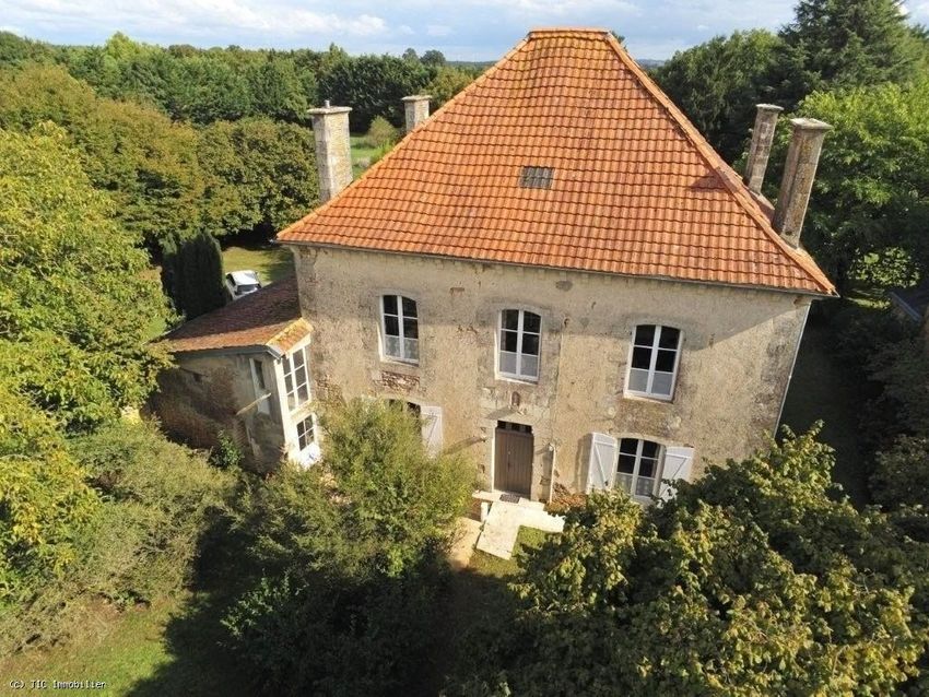Image Façade à  maison individuelle de Valence-en-Poitou