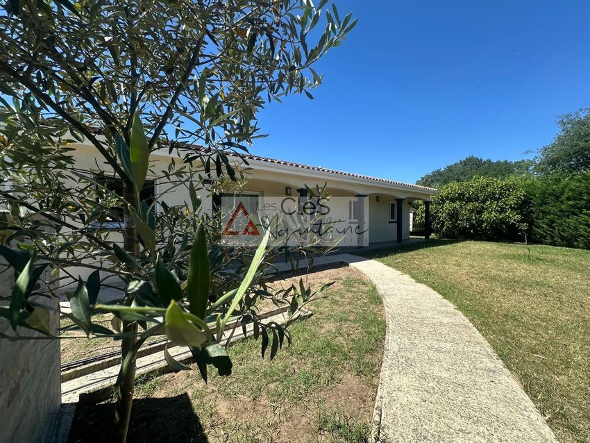 Image Façade à  maison individuelle de Podensac