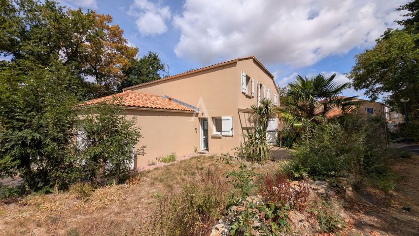 Image Façade à  maison mitoyenne de La Boissière-des-Landes
