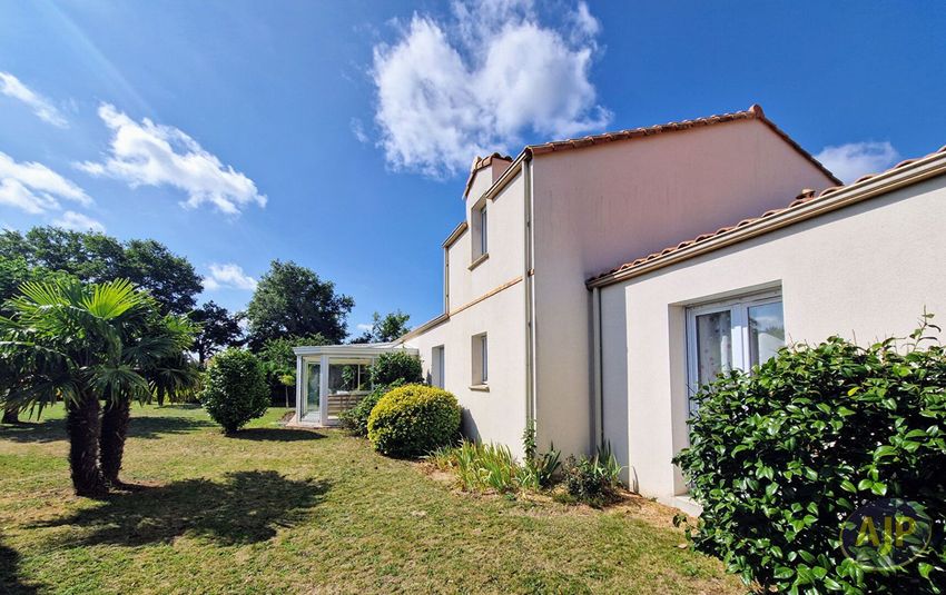 Image Façade à  maison individuelle de Gétigné