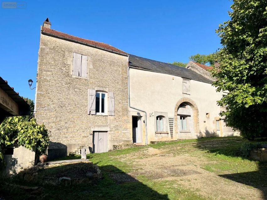 Image Façade à  maison individuelle de Vézelay