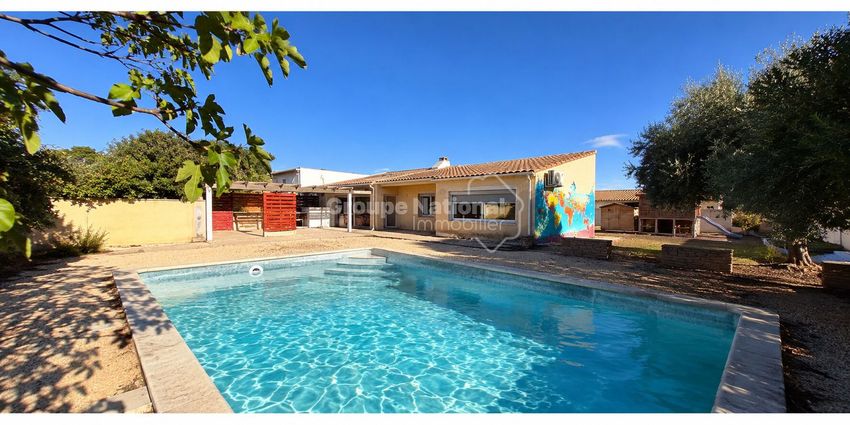 Image Piscine à  maison individuelle de Saint-Marcel-d'Ardèche