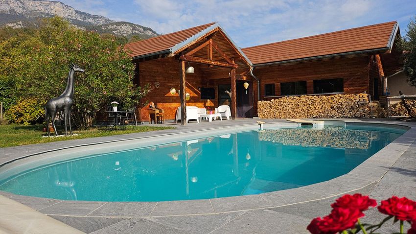 Image Piscine à  maison d'architecte de Sainte-Marie-d'Alloix