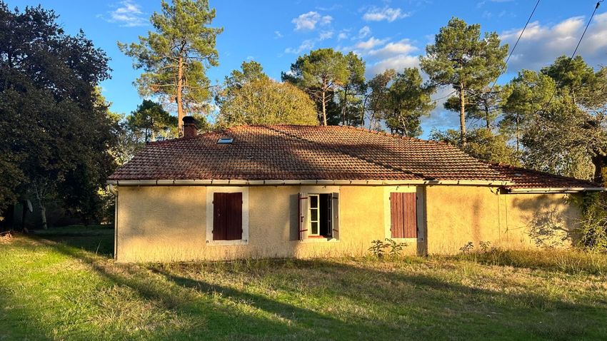 Image Façade à  maison individuelle de Pissos