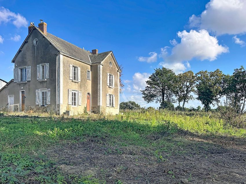 Image Façade à  maison individuelle de Segré-en-Anjou Bleu