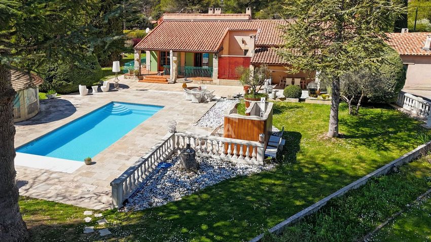 Image Piscine à  maison individuelle de Cabriès