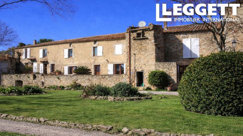 Image Façade à  propriété agricole de Cesseras