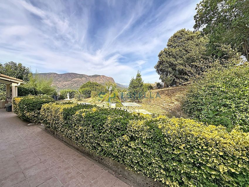 Image Jardin à  maison individuelle de Alata
