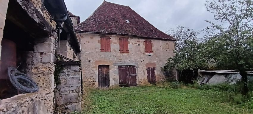 Image Façade à  maison individuelle de La Chapelle-aux-Saints