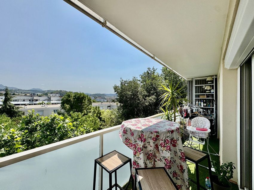 Image Terrasse à appartement de Marseille 11e Arrondissement