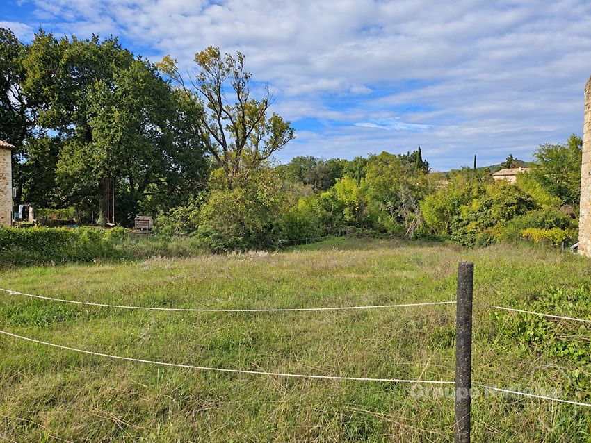 Image de terrain à Saint-Laurent-de-Carnols