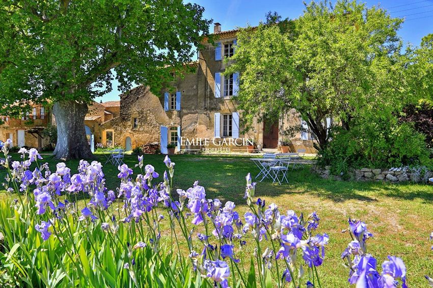 Image Jardin à  maison individuelle de Lauris
