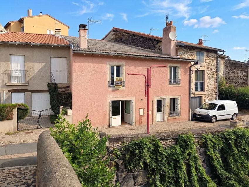 Image Façade à  maison individuelle de Vals-près-le-Puy