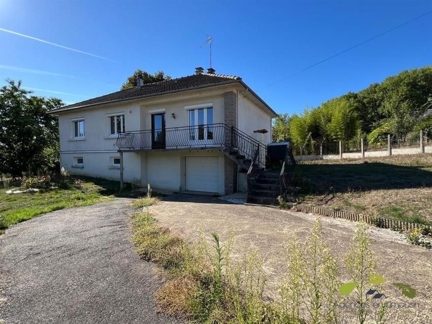Image Façade à  maison de village de Linards