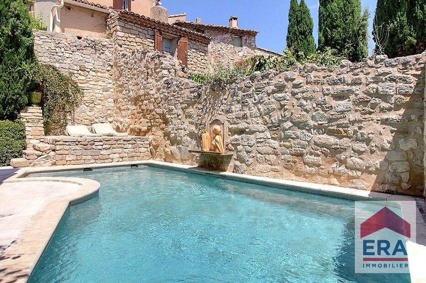 Image Piscine à  manoir de Le Barroux