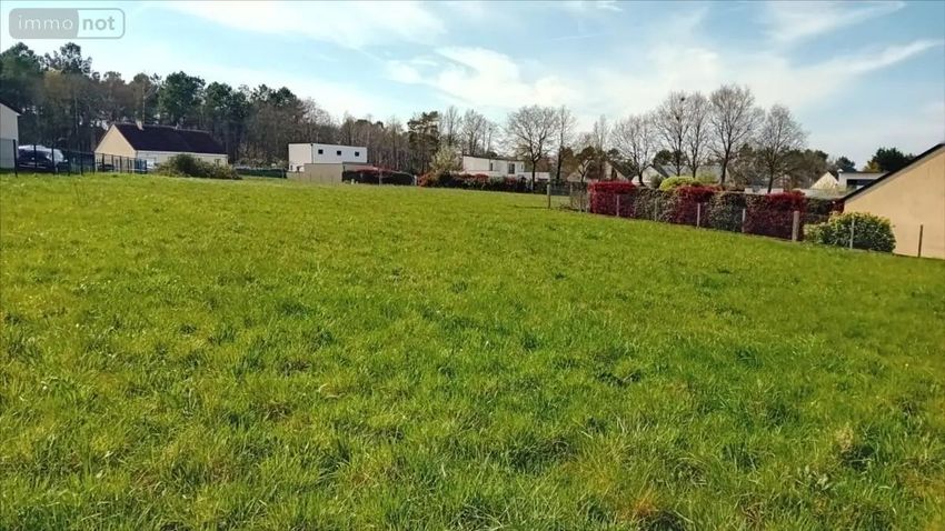Image de terrain à Parigné-l'Évêque