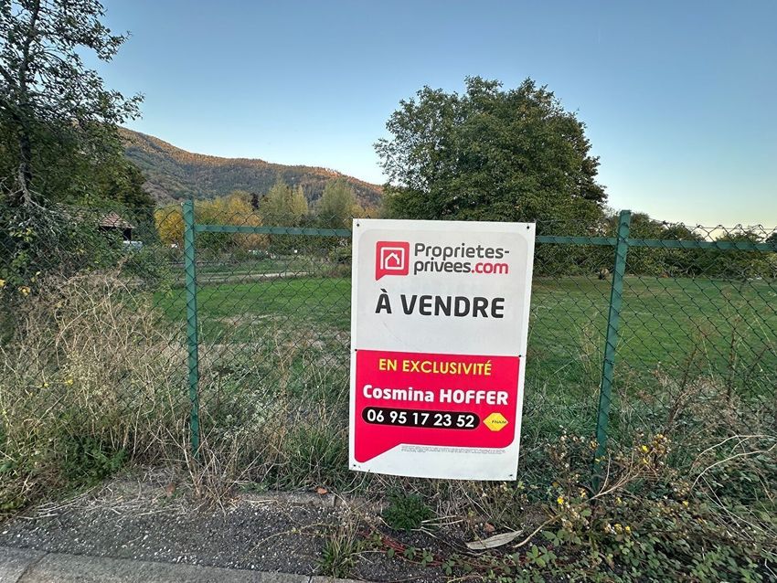 Image Vue à terrain de Fellering