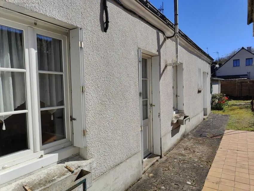 Image Façade à  maison individuelle de Bléré