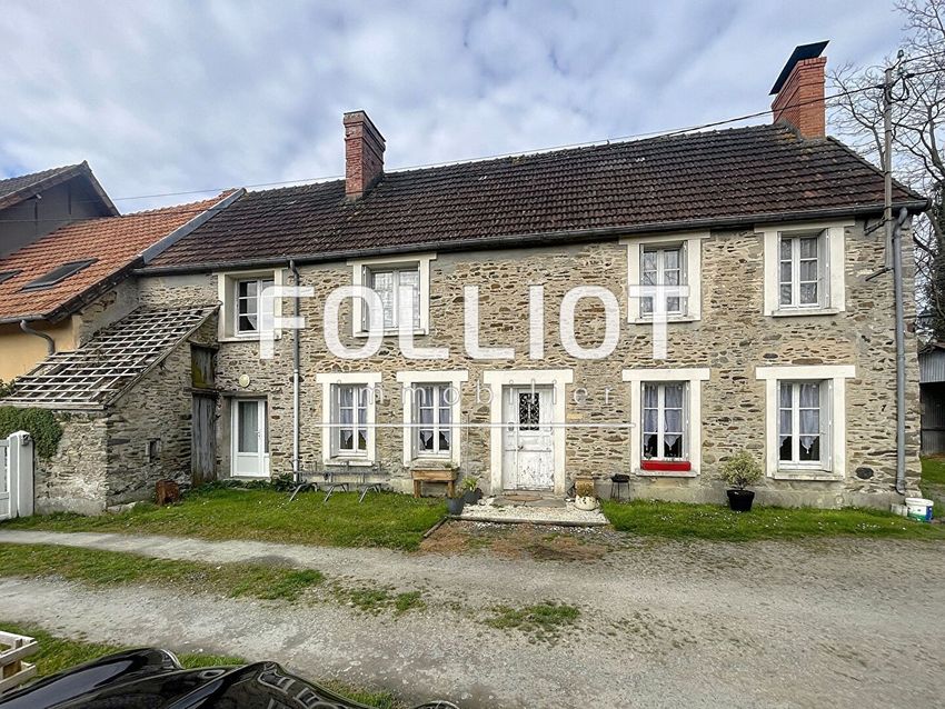 Image Façade à  maison mitoyenne de Saint-Lô