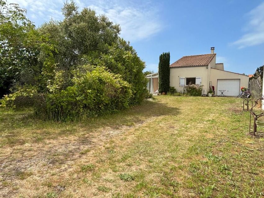 Image Façade à  propriété agricole de Saint-Georges-d'Oléron