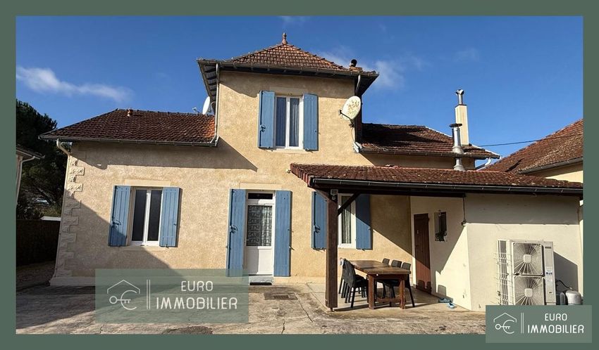 Image Façade à  maison individuelle de Sore