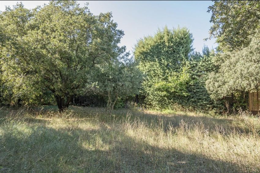 Image de terrain à Saint-Marc-Jaumegarde