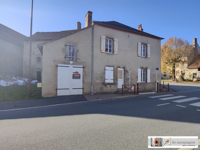 Image Façade à  maison individuelle de Rougnat