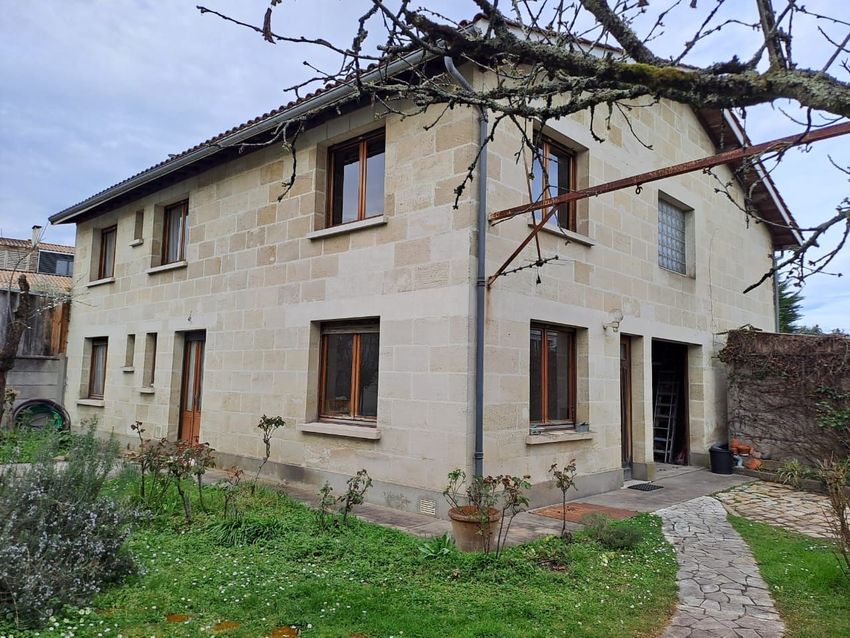 Image Façade à  maison individuelle de Le Bouscat