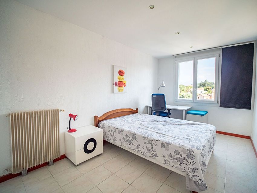 Image Chambre à appartement de Cannes