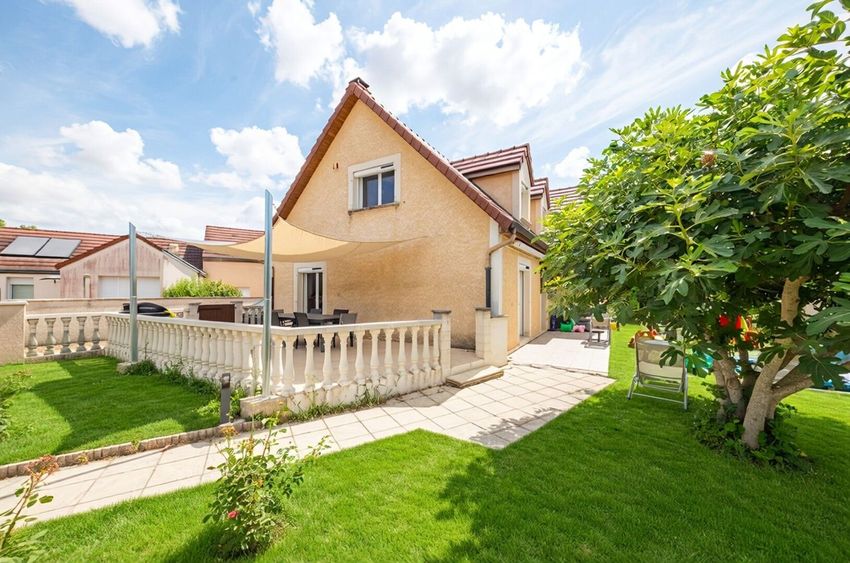 Image Façade à  maison individuelle de Quetigny