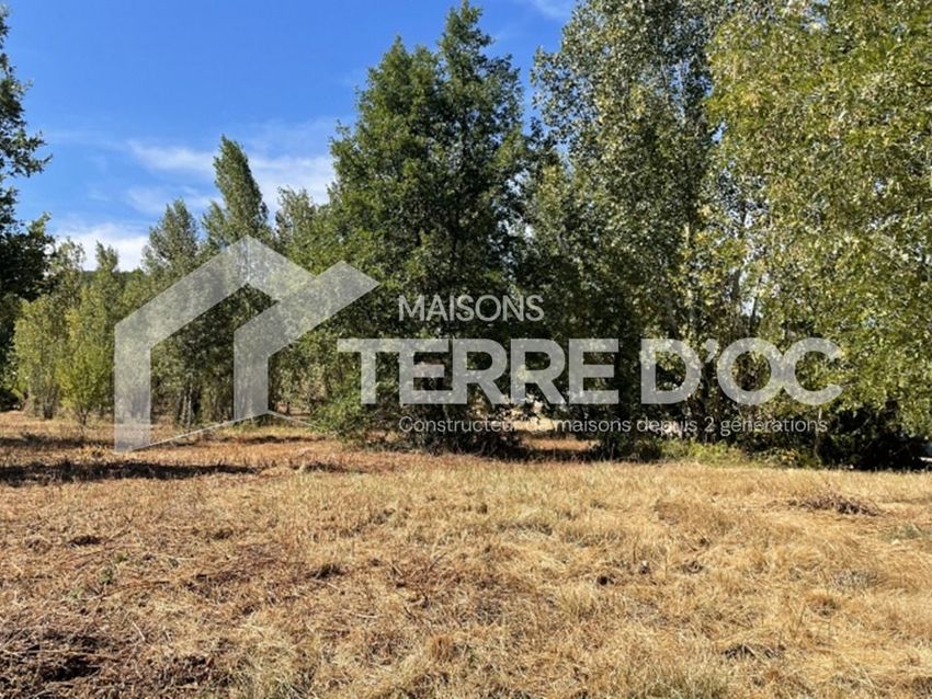 Image de terrain à Mézens