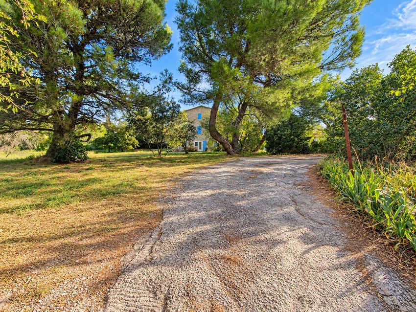 Image de terrain à Vernègues