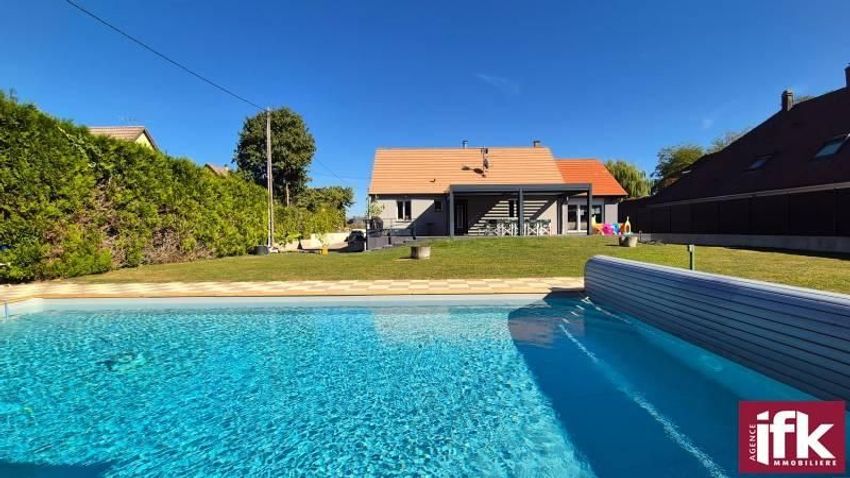 Image Piscine à  maison individuelle de Obersaasheim