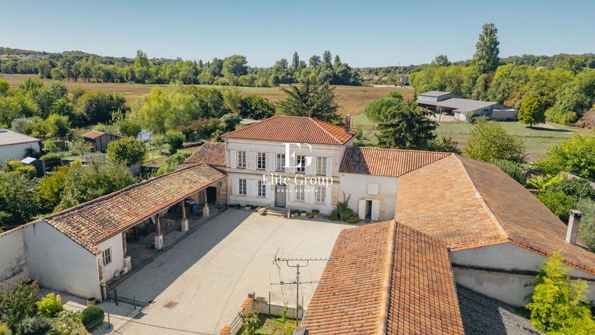 Image Façade à  maison individuelle de Fléac