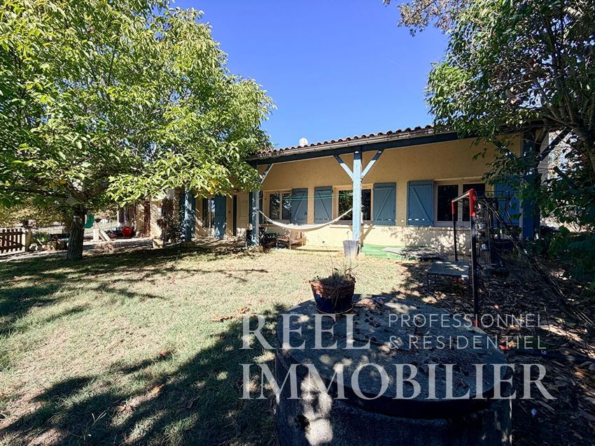 Image Façade à  maison individuelle de Auradé