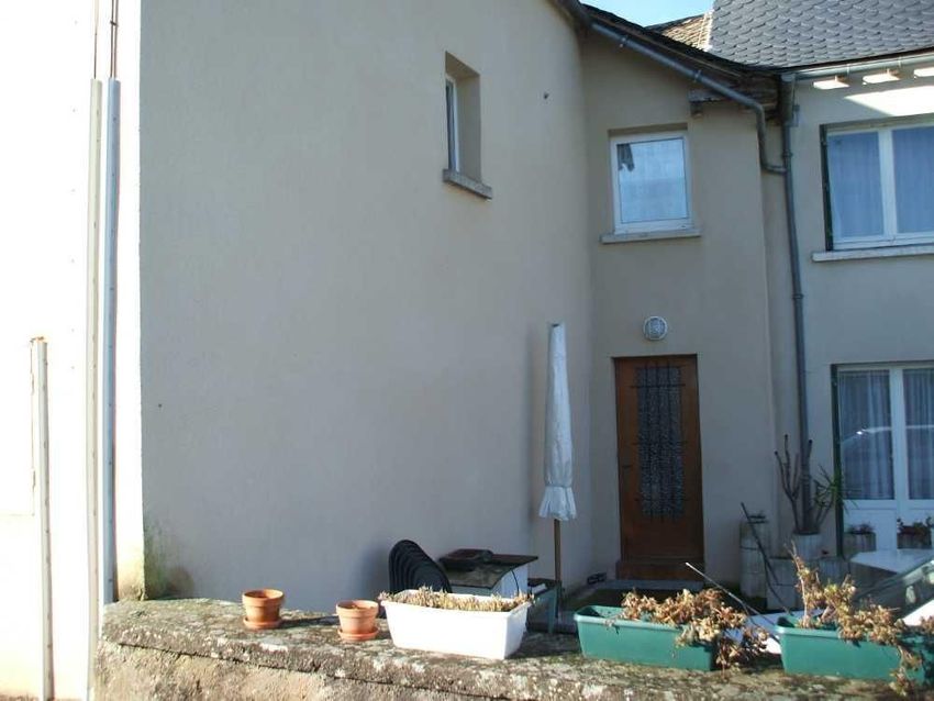 Image Façade à  maison de village de Moyrazès
