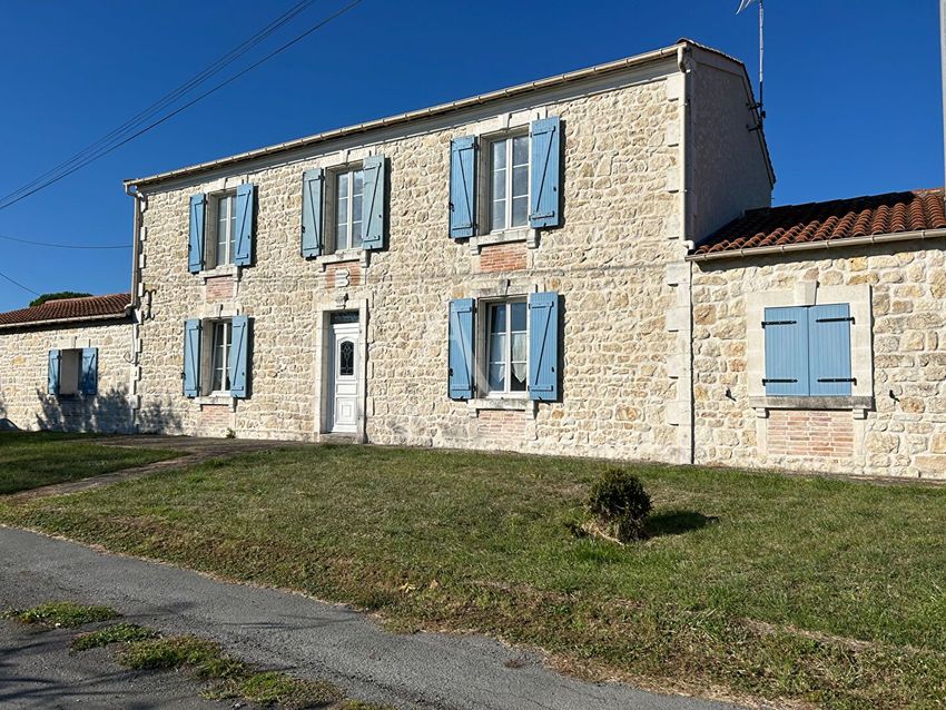 Image Façade à  maison individuelle de L'Île-d'Elle