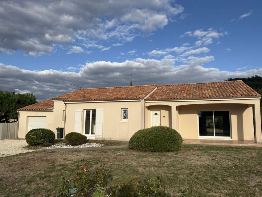 Image Façade à  maison individuelle de Pineuilh