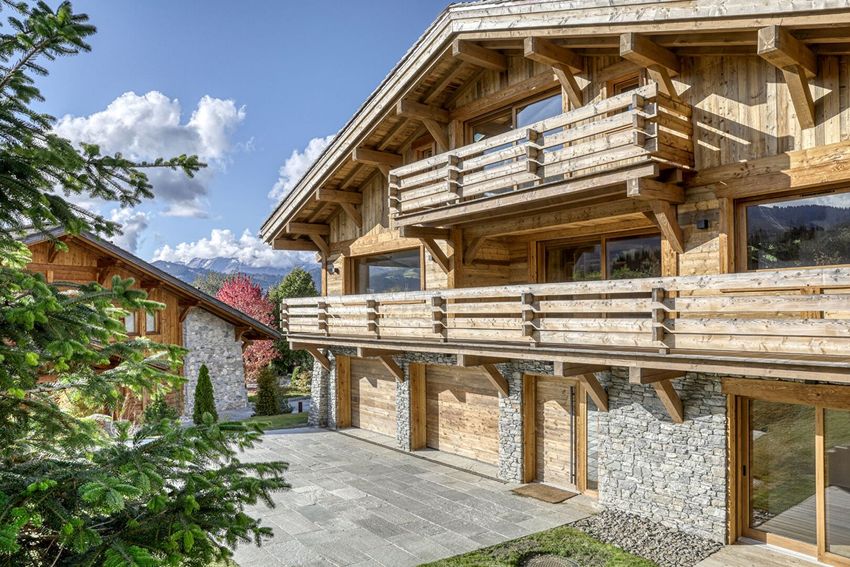 Image Façade à  chalet de montagne de Megève