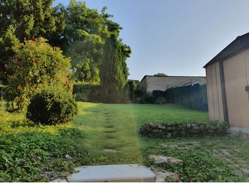 Image Jardin à  maison individuelle de Boulzicourt