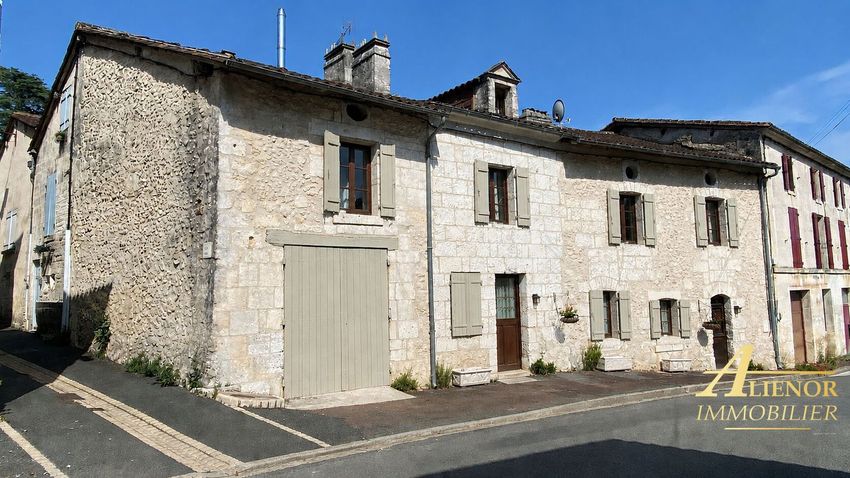 Image Façade à  maison mitoyenne de Bourdeilles