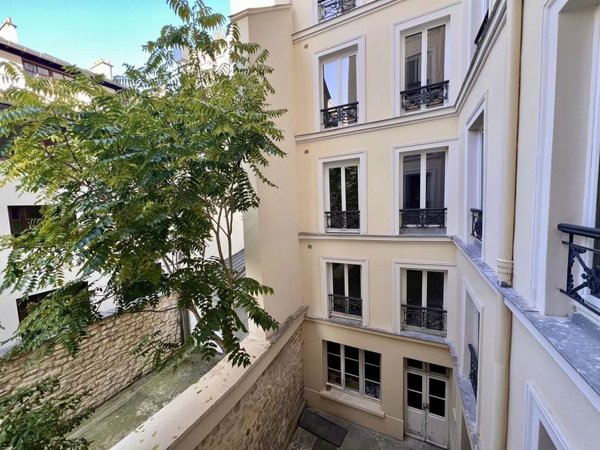 Image Vue à appartement de 56 Rue de Sèvres