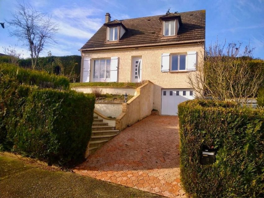Image Façade à  maison individuelle de Épône