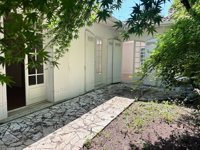 Image Jardin à  maison individuelle de Carbon-Blanc