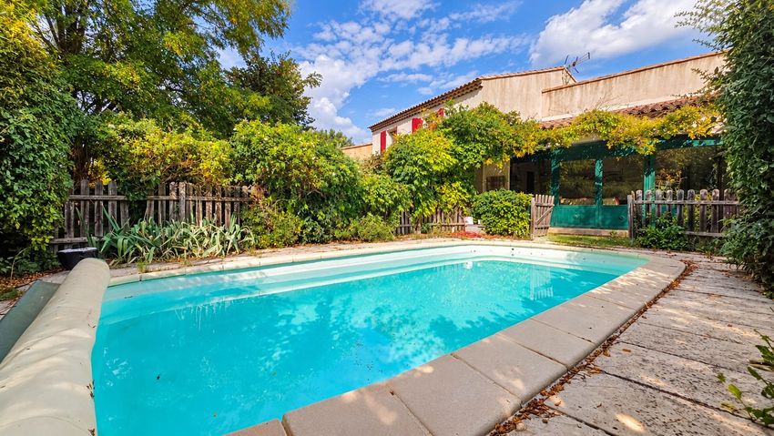 Image Piscine à  maison individuelle de Lauris