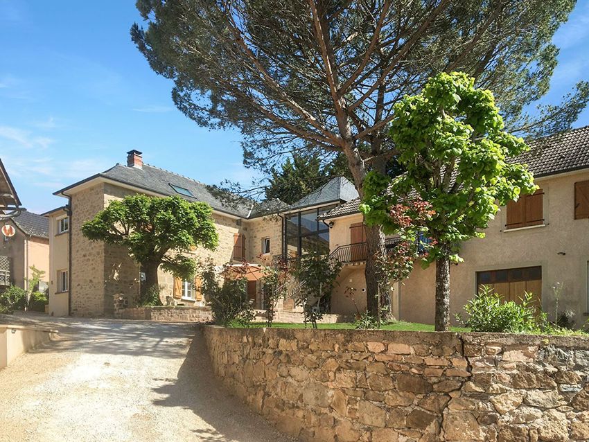 Image Façade à  maison individuelle de Dampniat