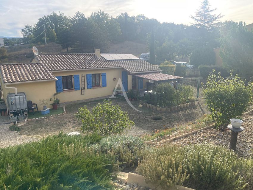 Image Façade à  villa de Montagnac-Montpezat
