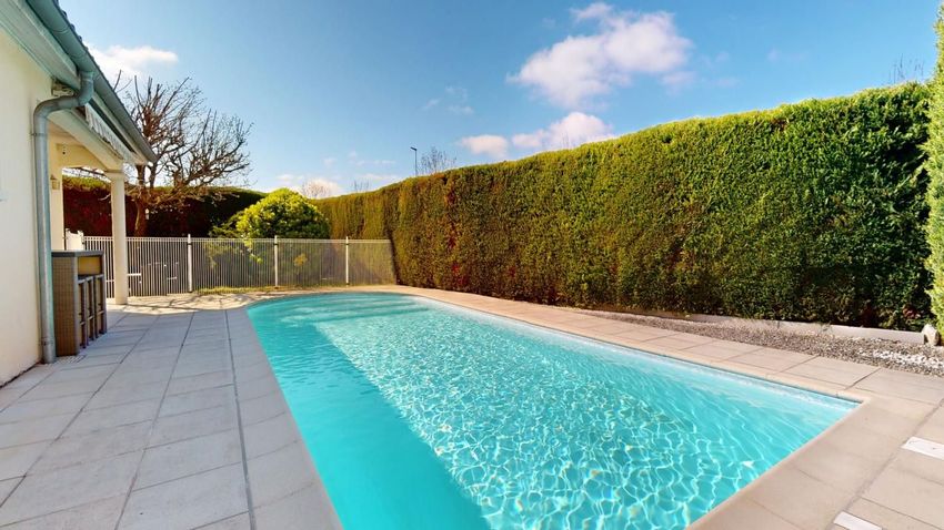 Image Piscine à  maison individuelle de Chassieu