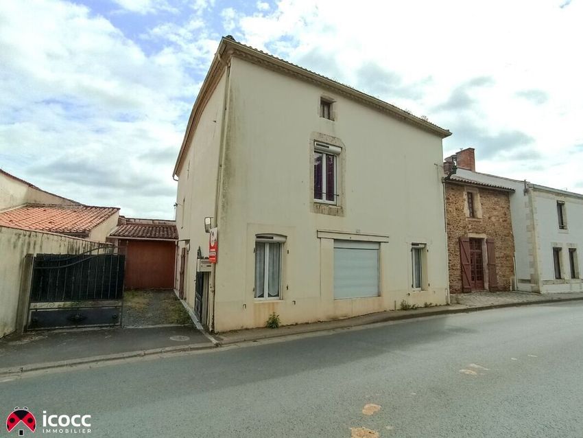 Image Façade à  maison individuelle de Moutiers-sur-le-Lay